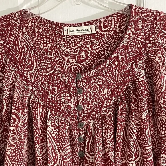 Free People We The Free Cool Meadow Red Boho Printed Blouse Cotton Size Small - Picture 4 of 15